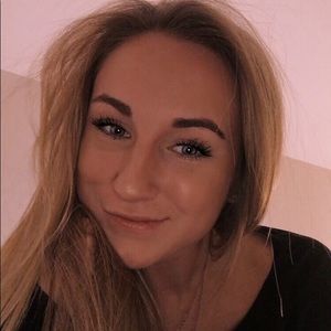 Meet your Posher, Ellen